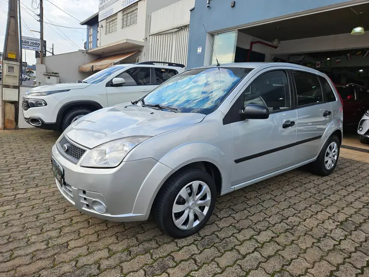 Ford Fiesta 2007/2008 seminovo em Araraquara