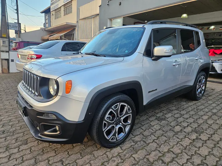 Jeep Renegade 2015/2016 seminovo em Araraquara