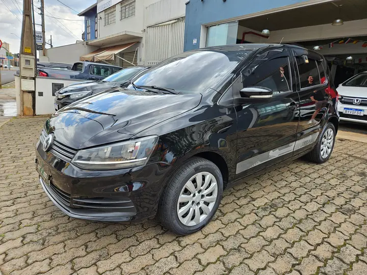Volkswagen Fox 2015/2016 seminovo em Araraquara